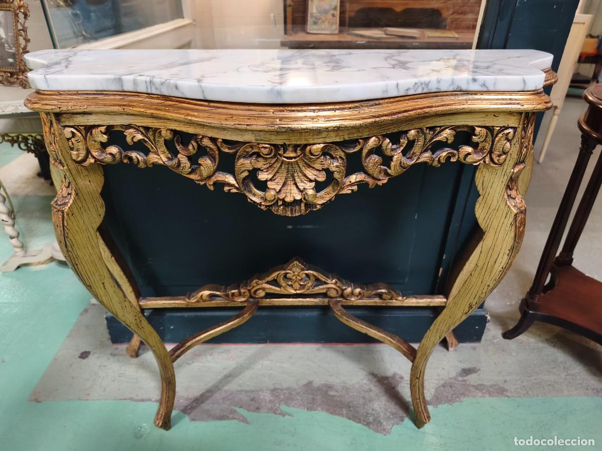 Antig&uuml;edades: Consola Antigua Madera Dorada y Sobre de M&aacute;rmol.