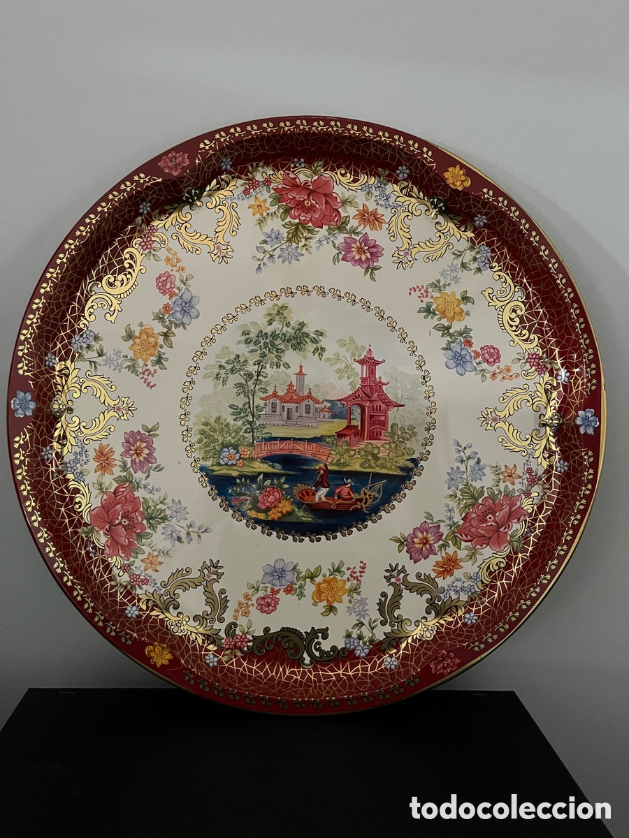 Antig&uuml;edades: Bandeja metal Daher- Inglaterra