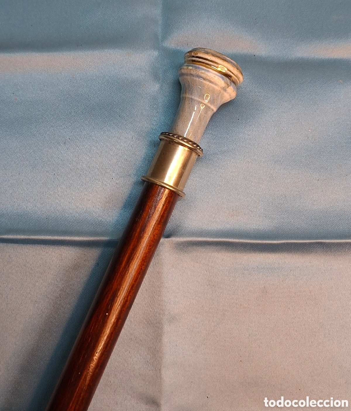 Antig&uuml;edades: Bast&oacute;n madera, cer&aacute;mica y plata principios S.XX