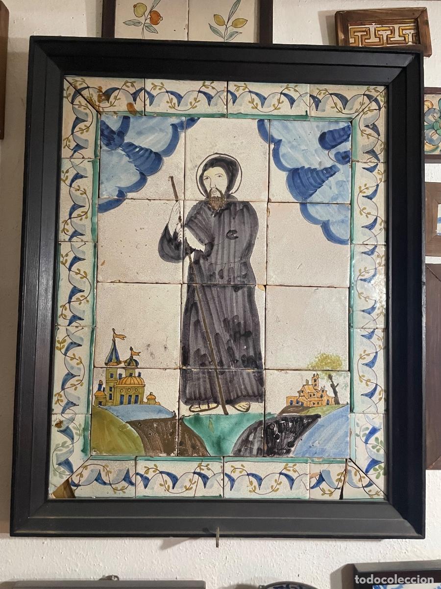 Antig&uuml;edades: CERAMICA CATALANA - ANTIGUO PLAFON AZULEJOS SANTO S.XVIII-XIX CON SU CENEFA ORIGINAL 74,5X61 CM.