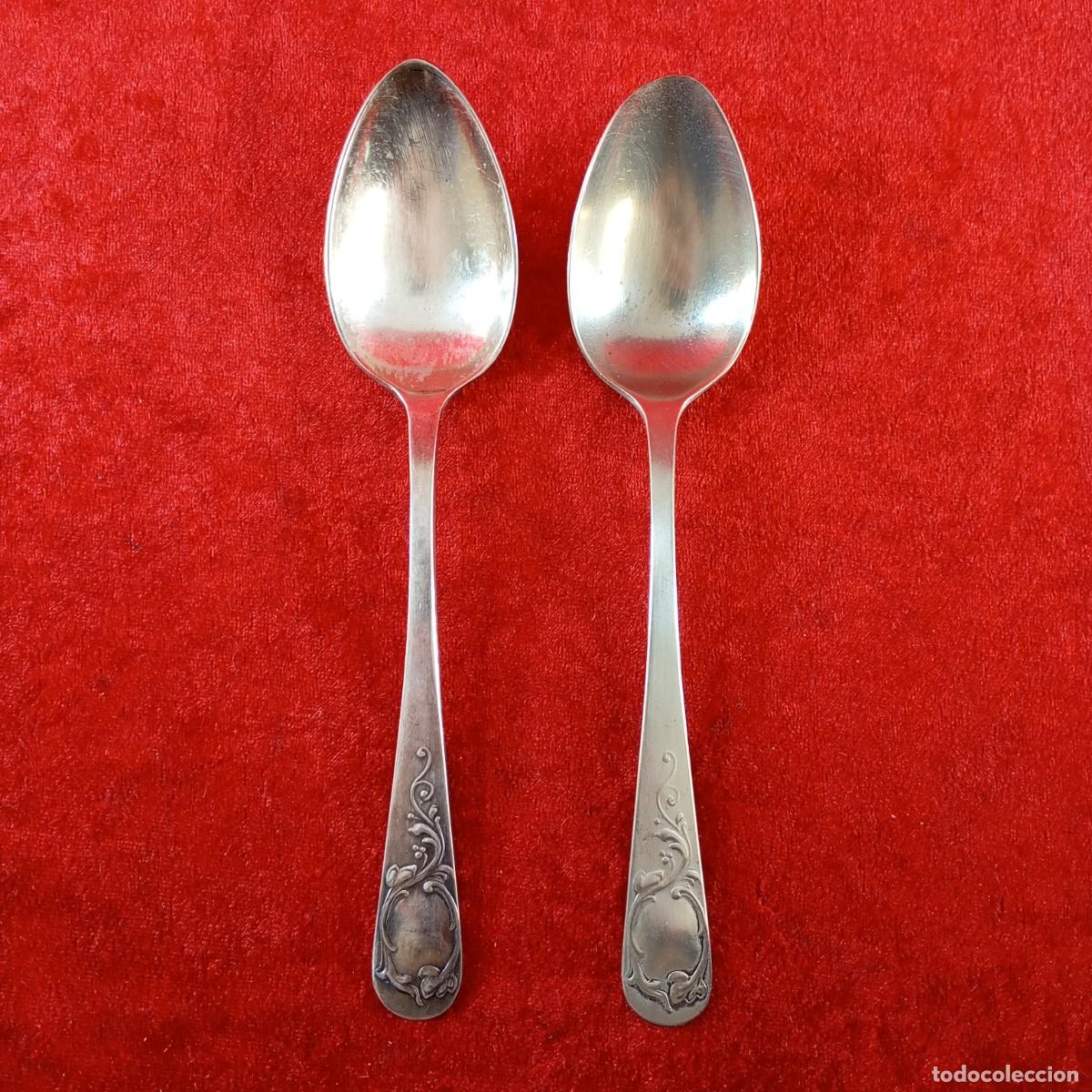 Antig&uuml;edades: LOTE 2 CUCHARAS DE METAL PLATEADO - FILIGRANA EN RELIEVE - 195 X 40 MM / 2854