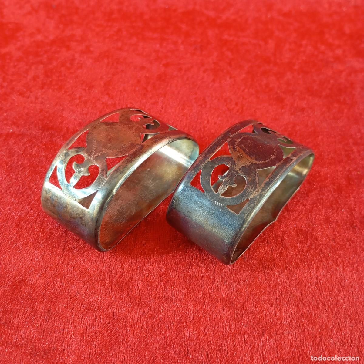 Antig&uuml;edades: JUEGO DE 2 SERVILLETEROS EN ALPACA O SIMILIAR - TRABAJADOS - 60 X 35 X 30 MM / 2855