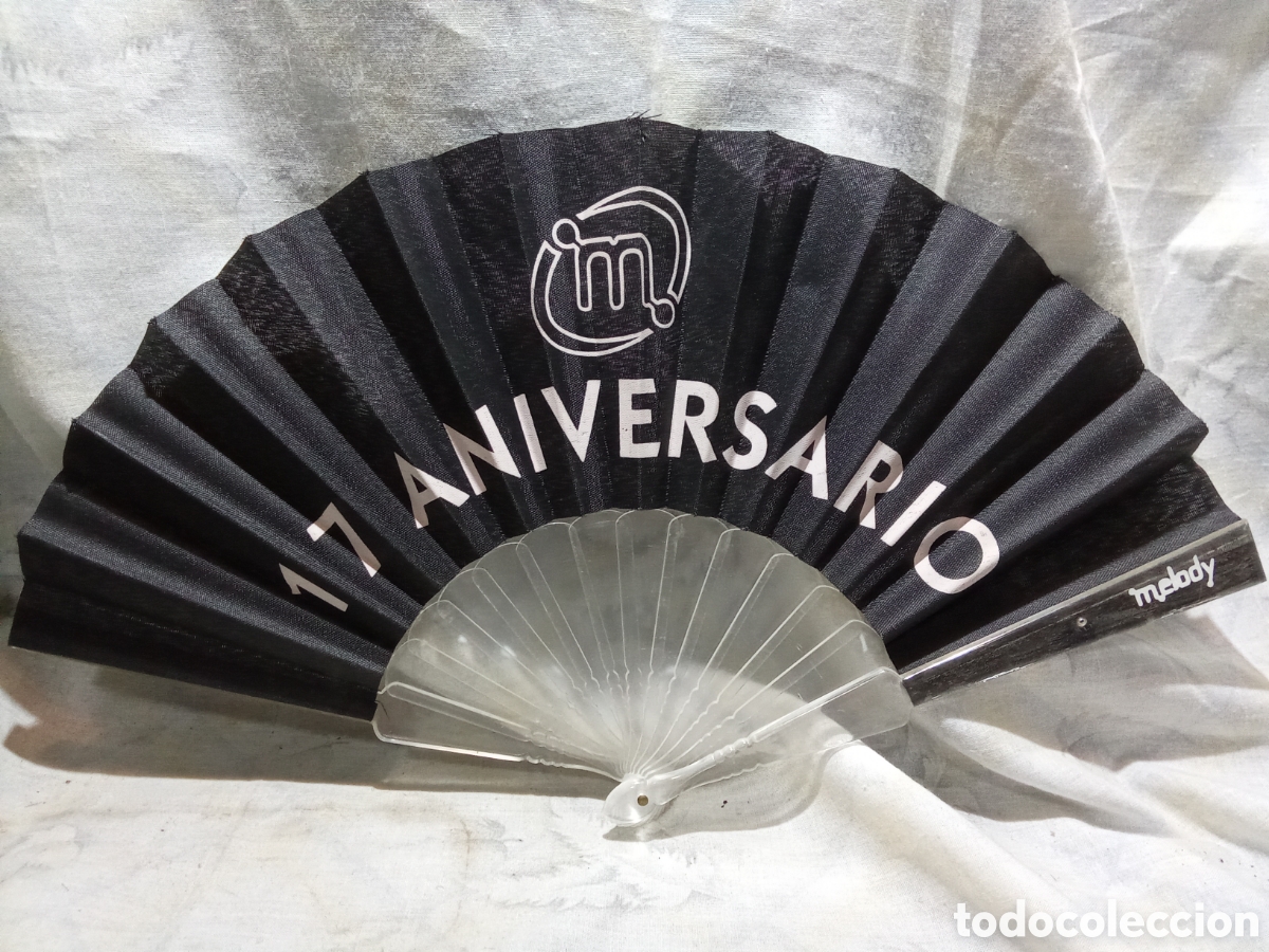 Antig&uuml;edades: ABANICO DE LA DISCOTECA MELODY