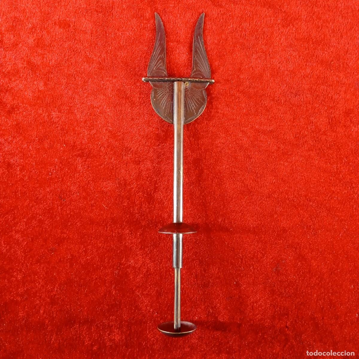 Antig&uuml;edades: ANTIGUA PINZA TENEDOR PARA SERVICIO DEL PAN - ART D&Eacute;CO - ESTILO INGL&Eacute;S - 185 X 45 MM / 2866