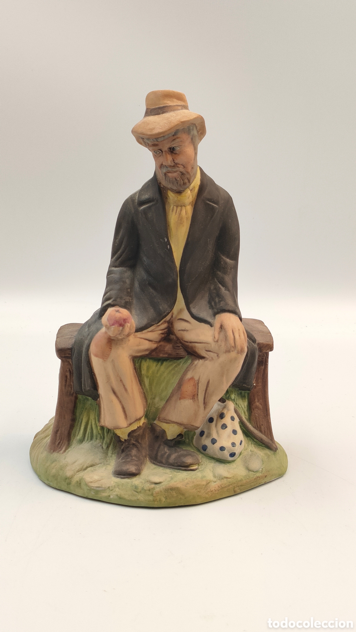 Antig&uuml;edades: Figura Porcelana &rdquo;The Hobo&rdquo; - Howard J. Wedgwood