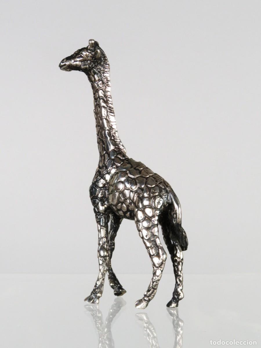 Antig&uuml;edades: Miniatura jirafa de plata siglo XX