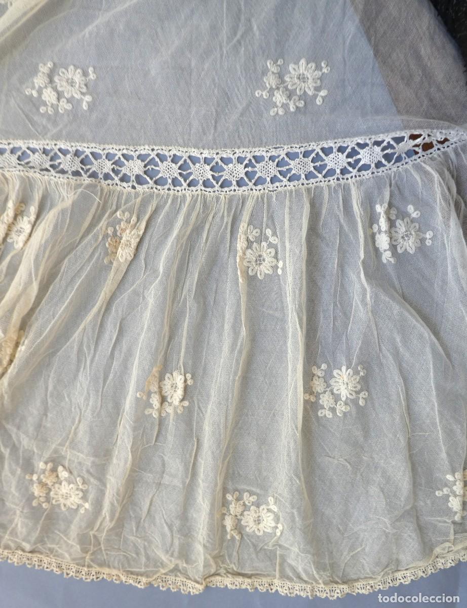 Antig&uuml;edades: ANTIGUA COLCHA DE ENCAJE PPIO.S.XX