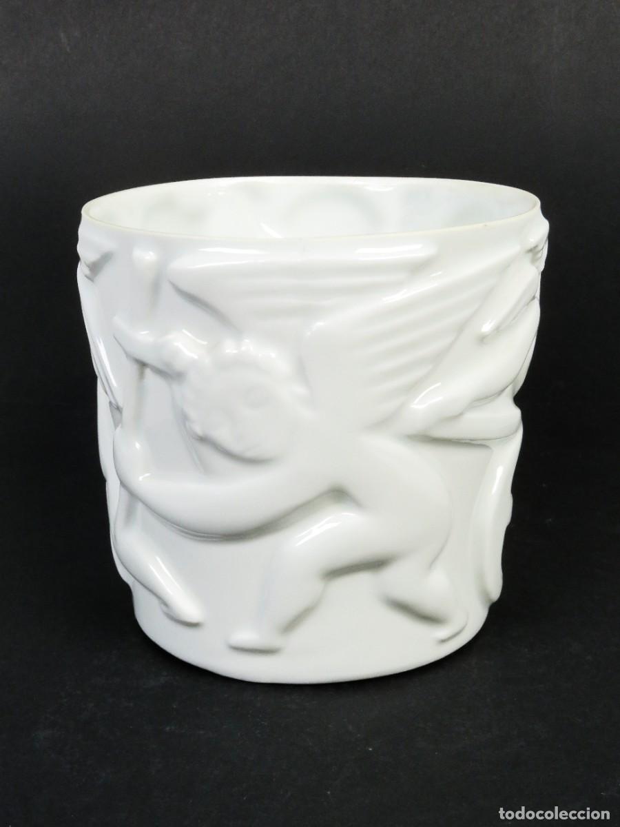 Antig&uuml;edades: Cuenco &aacute;ngeles blancos en porcelana blanca esmaltada Sargadelos jornadas Asesores fiscales 1975