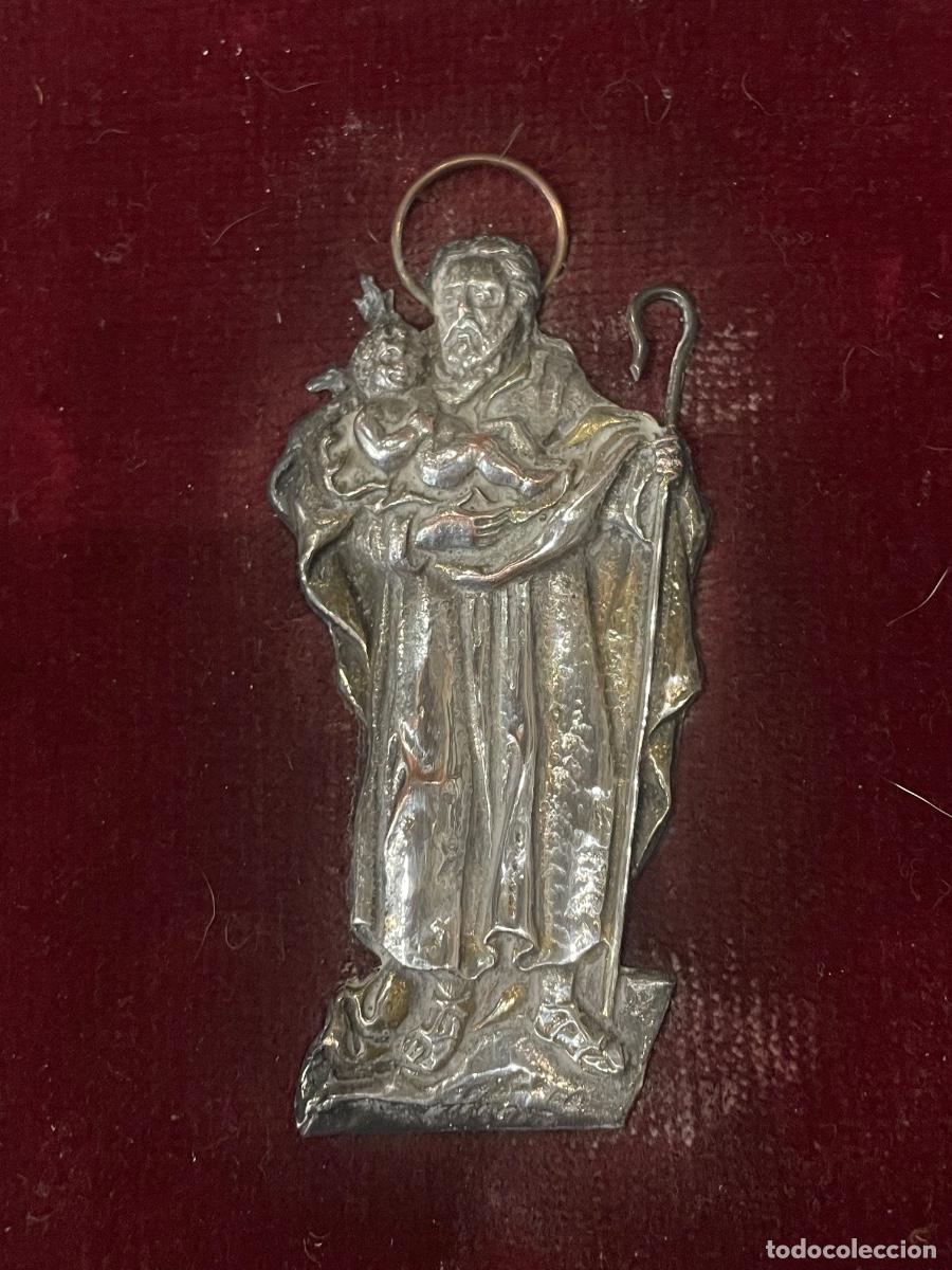 Antig&uuml;edades: ANTIGUO PLAFON MONTADO CON TERCIOPELO - INSERTADO SAN JOS&Eacute; 9X4,4 FIGURA ESTADO EL QUE SE VE EN LAS I