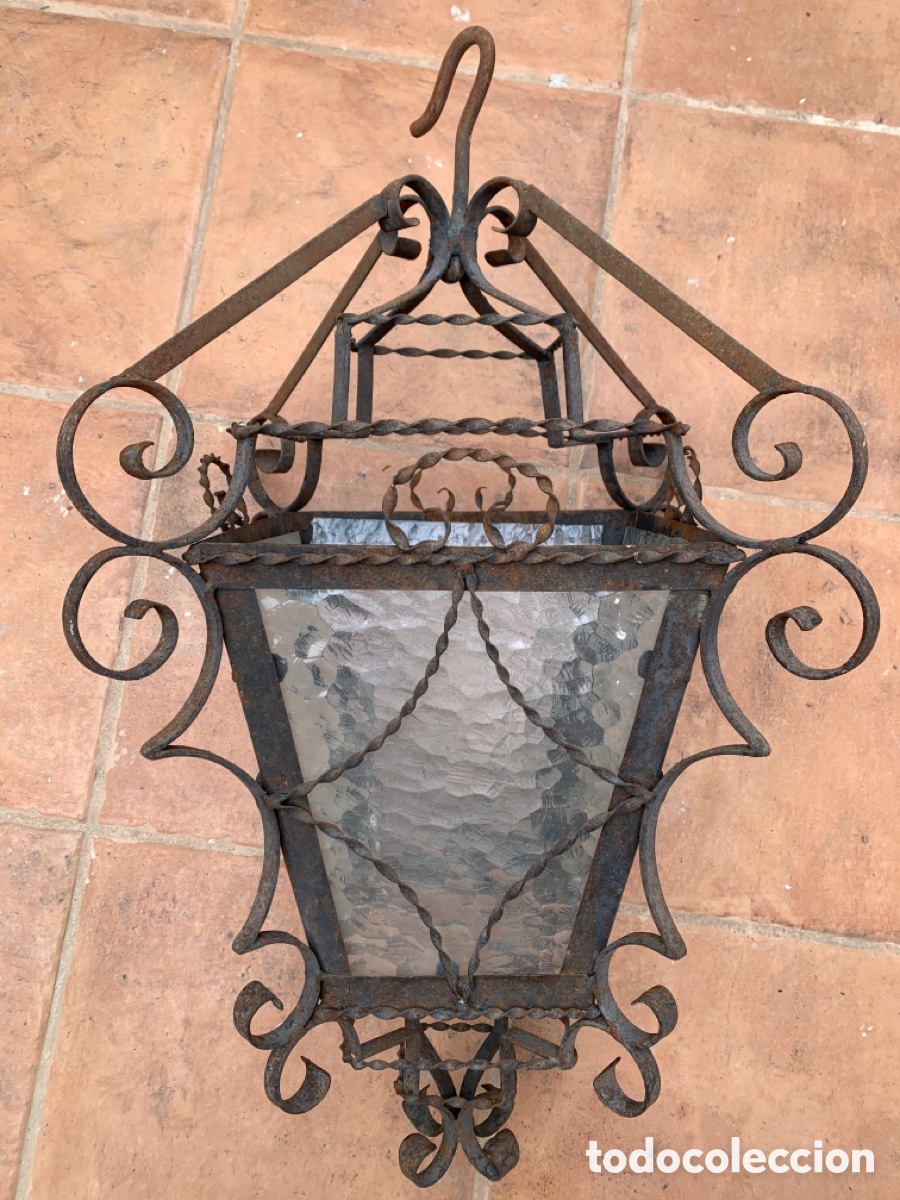 Antig&uuml;edades: Farol de hierro forja - Foto 1