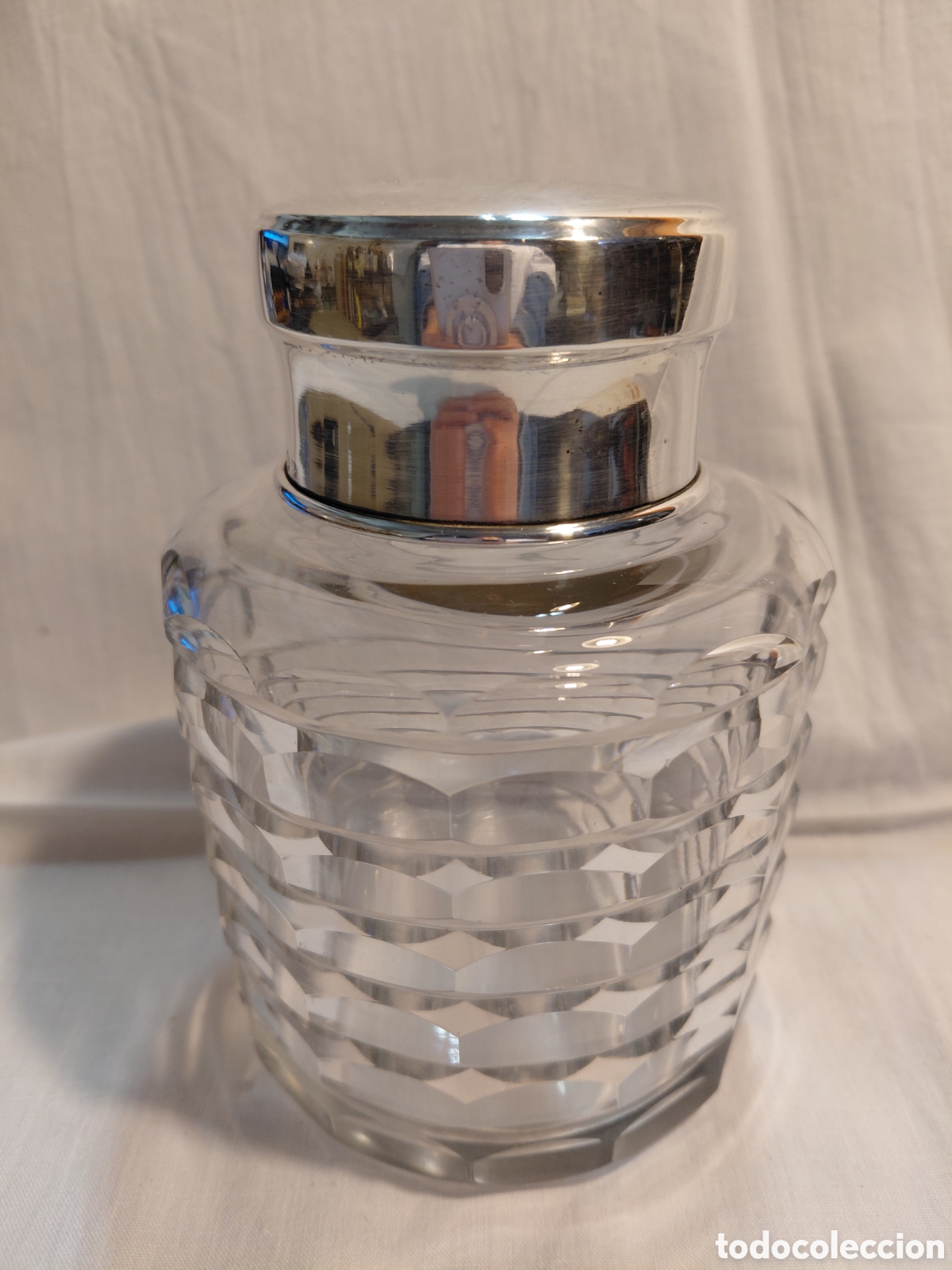 Antig&uuml;edades: ANTIGUO TARRO DE CRISTAL CON TAPON DE PLATA CU&Ntilde;ADA FERREIRO,ESTRELLA Y ANFORA.EL TAPON DE CRISTA L