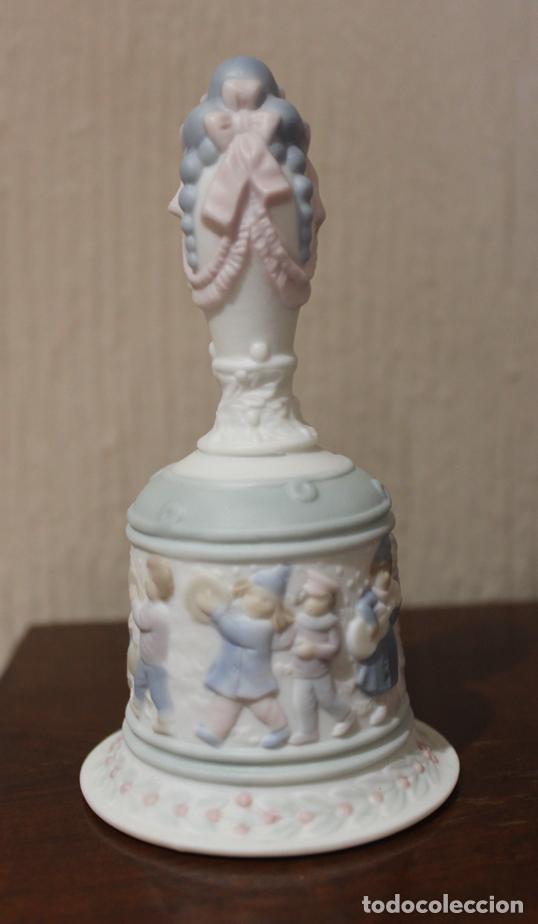 Antig&uuml;edades: Campa de Navidad de cer&aacute;mica de Lladr&oacute;