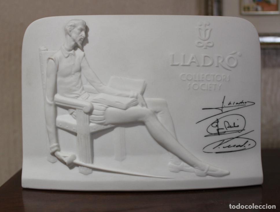 Antig&uuml;edades: LLADR&Oacute; COLLECTORS SOCIETY, DON QUIJOTE. - PLACA CONMEMORATIVA DE PORCELANA - SELLO EN LA BASE