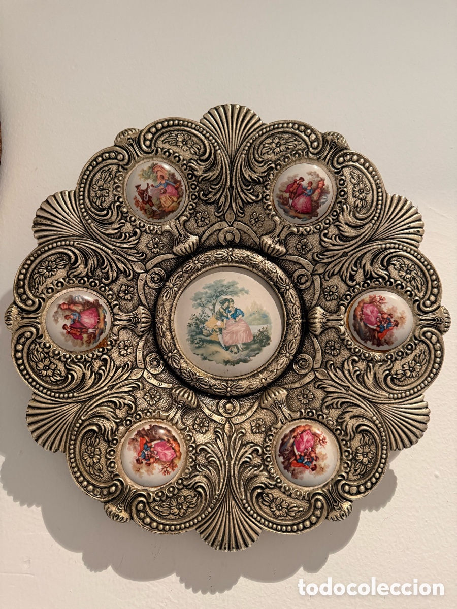 Antig&uuml;edades: Plato no plata con medallones porcelana