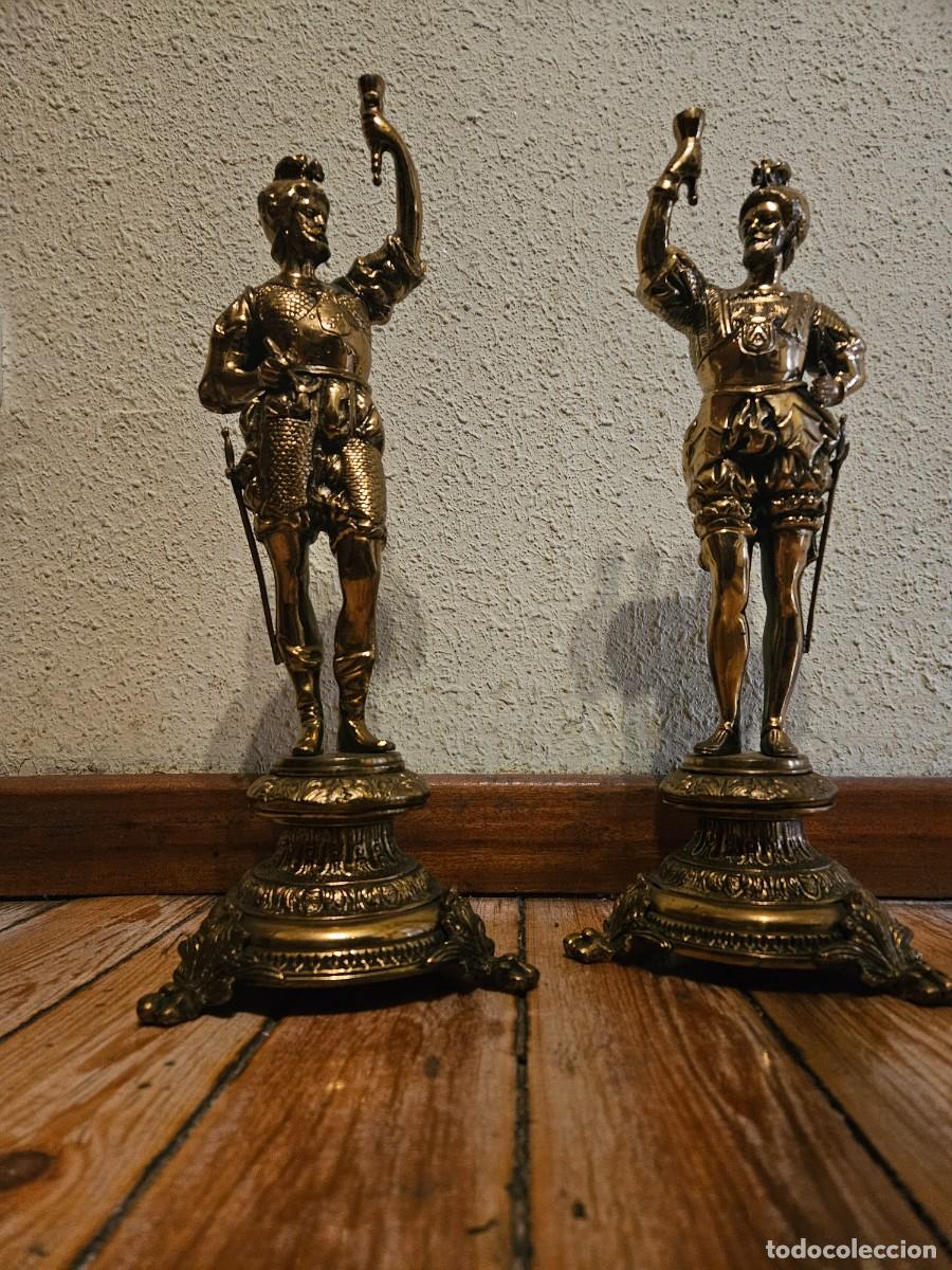 Antig&uuml;edades: candelabros de bronce