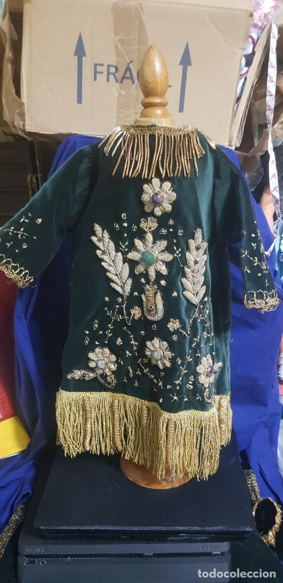 Antig&uuml;edades: T&uacute;nica ni&ntilde;o jesus o santos