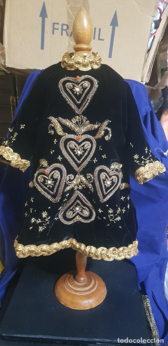 Antig&uuml;edades: T&uacute;nica ni&ntilde;o jesus o santos