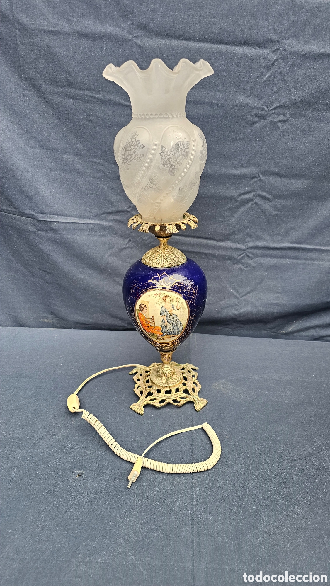 Antig&uuml;edades: Antigua l&aacute;mpara ........