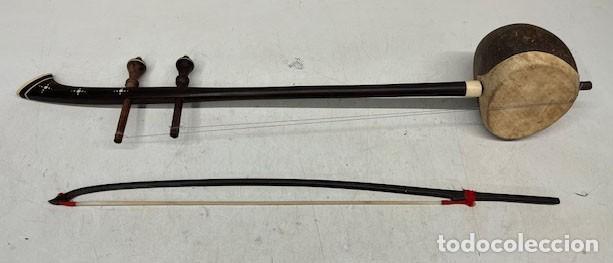 Antig&uuml;edades: Instrumento musical asiatico