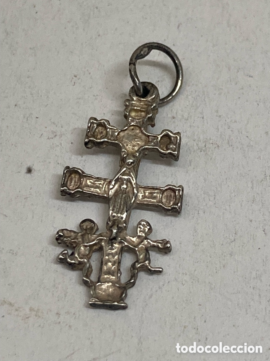 Antig&uuml;edades: Cruz de plata religiosa C573