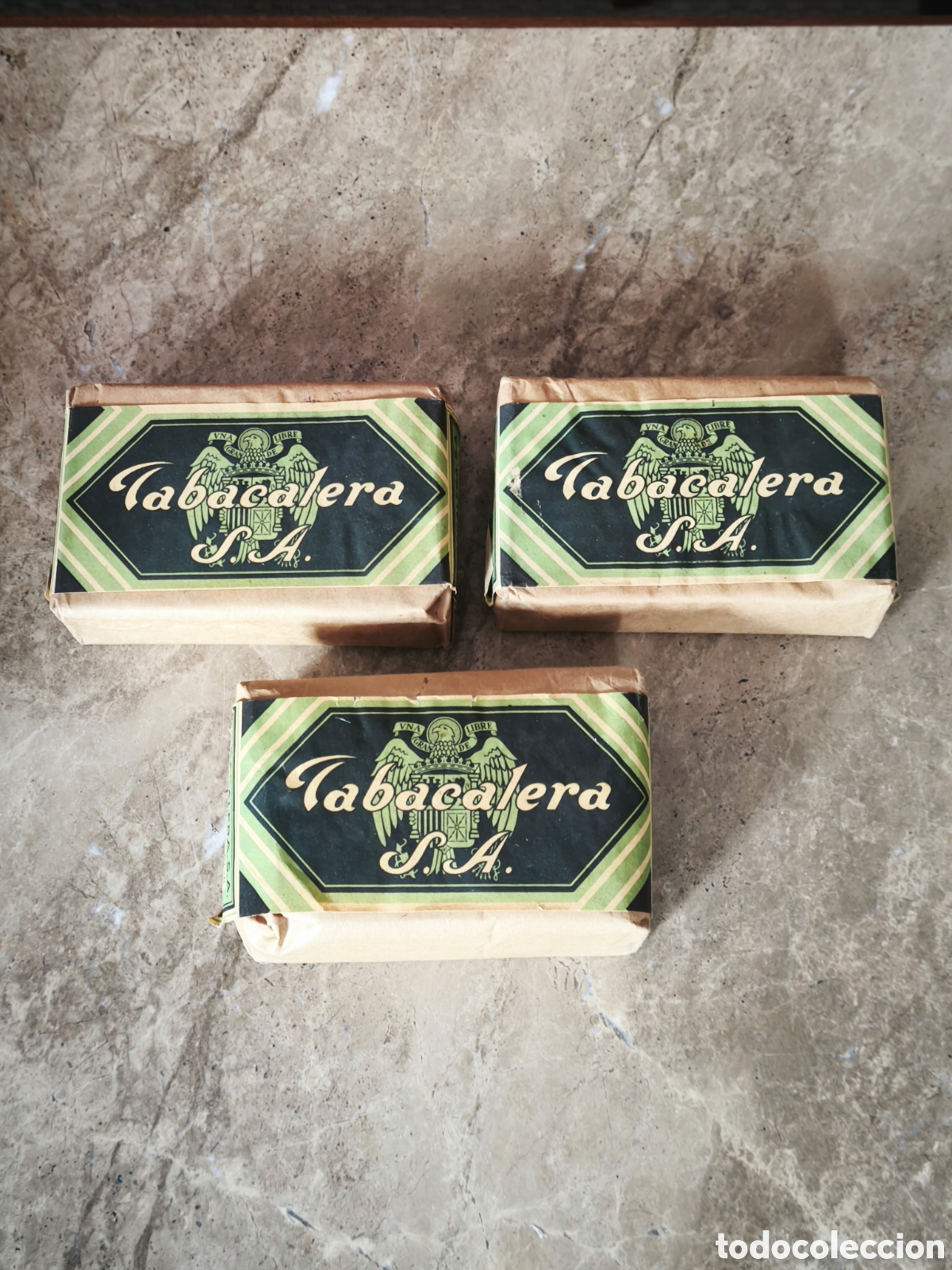 Antig&uuml;edades: Lote de 3 paquetes de tabaco a&ntilde;os 40.