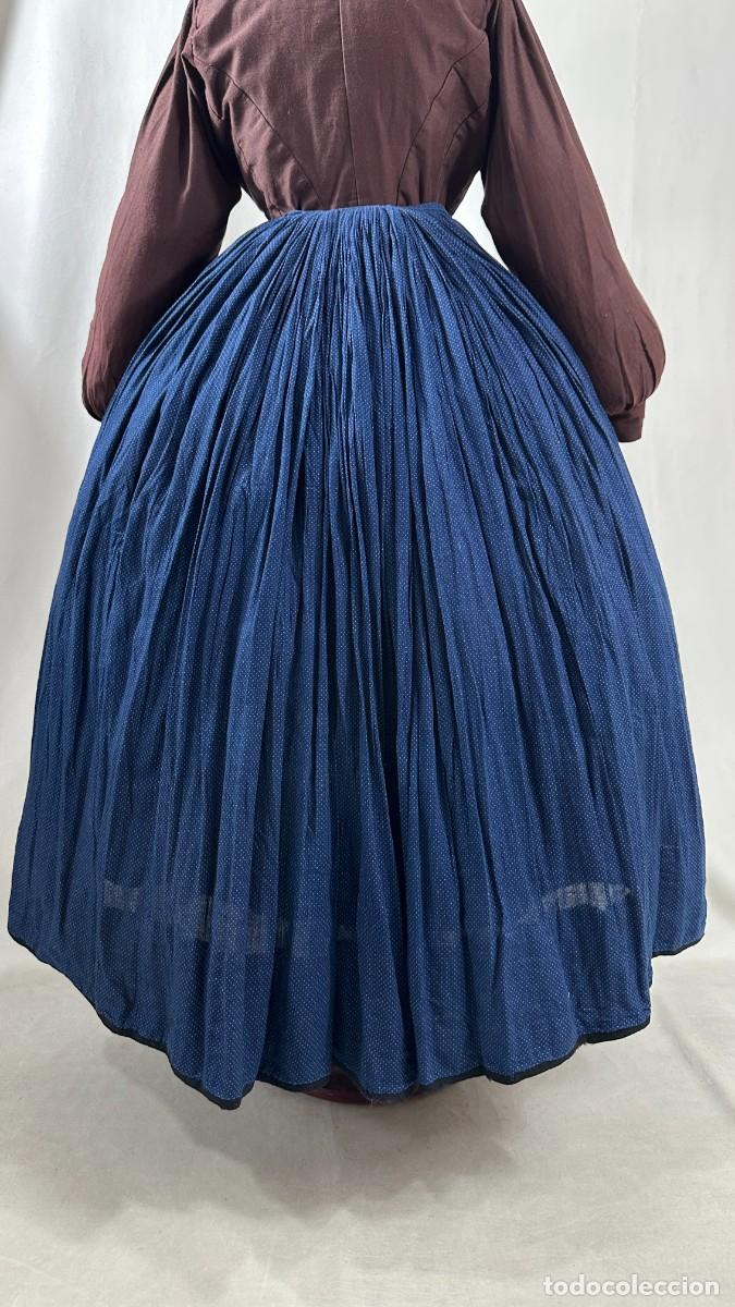 Antig&uuml;edades: Antigua saya de percal azul