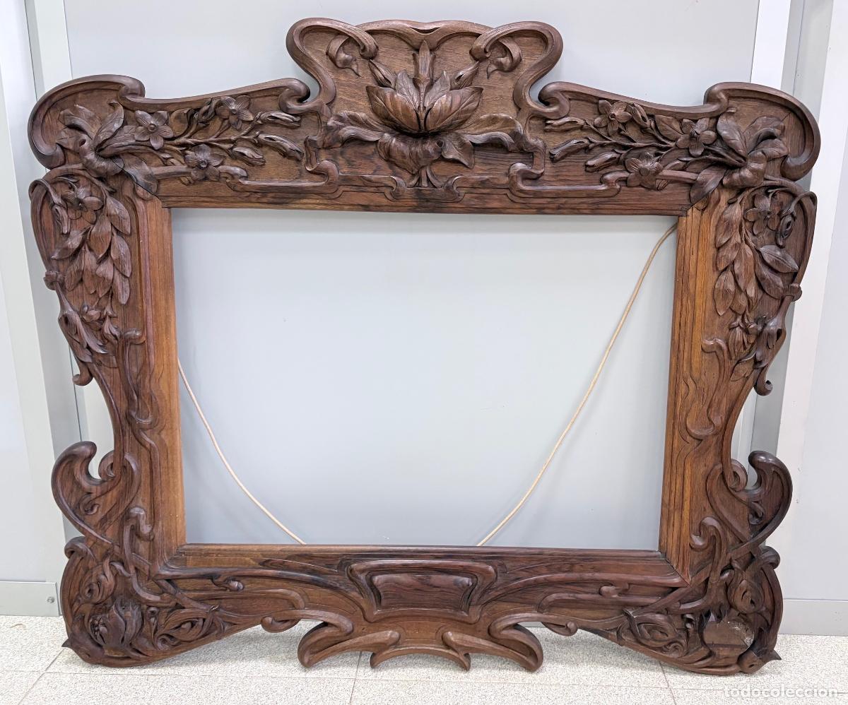 Antig&uuml;edades: GRAN MARCO ART NOUVEAU EN MADERA DE NOGAL TALLADA. 1890-1910