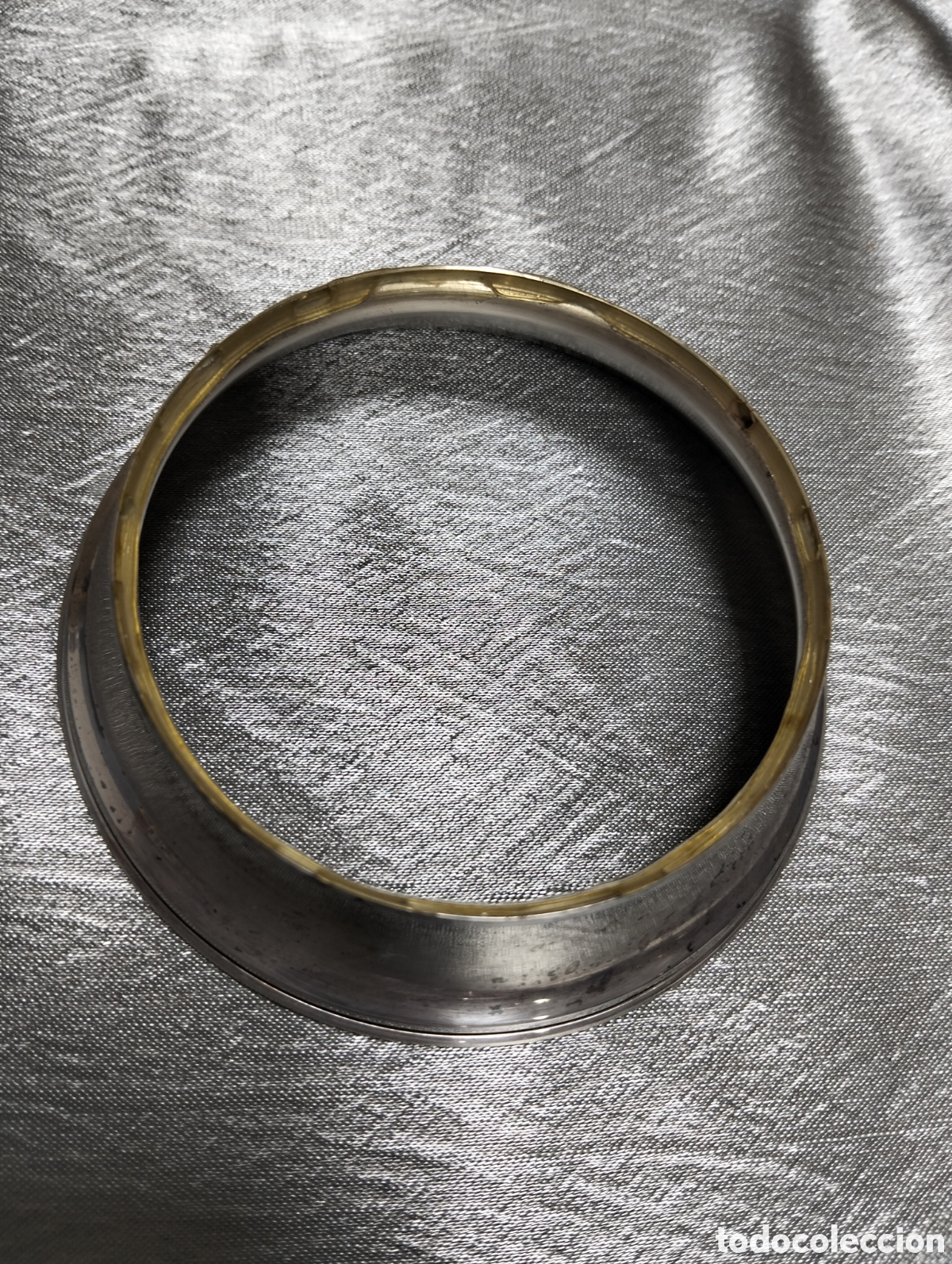 Antig&uuml;edades: Base jarr&oacute;n plata de ley