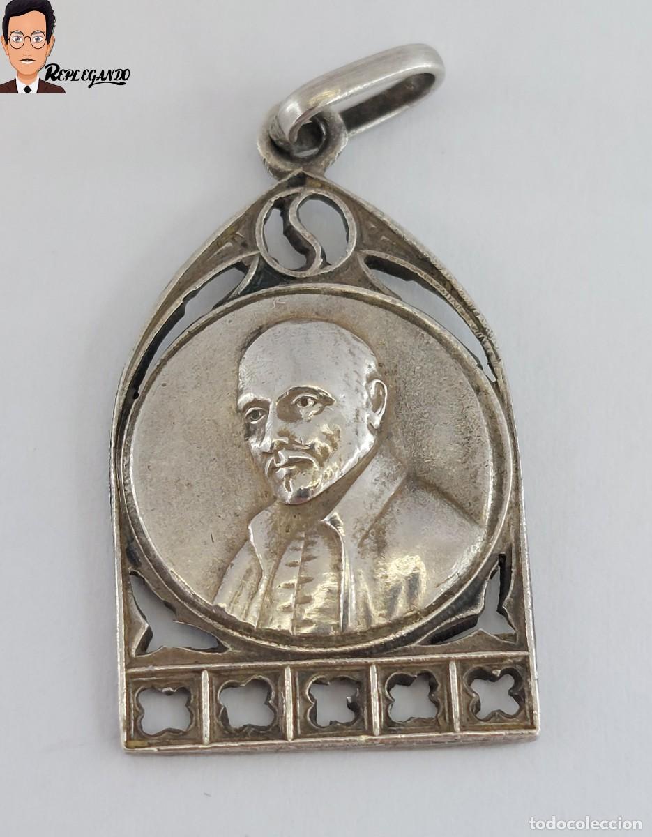 Antig&uuml;edades: SAN IGNACIO DE LOYOLA : ANTIGUA MEDALLA PLATA CALADA A&Ntilde;OS 50/60 - RECUERDO SANTO (DISE&Ntilde;O RARO)