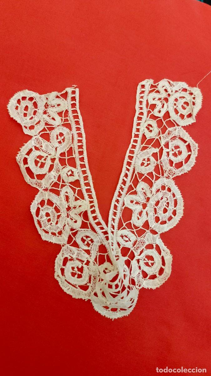 Antig&uuml;edades: ENCAJE HONITON INGLATERRA