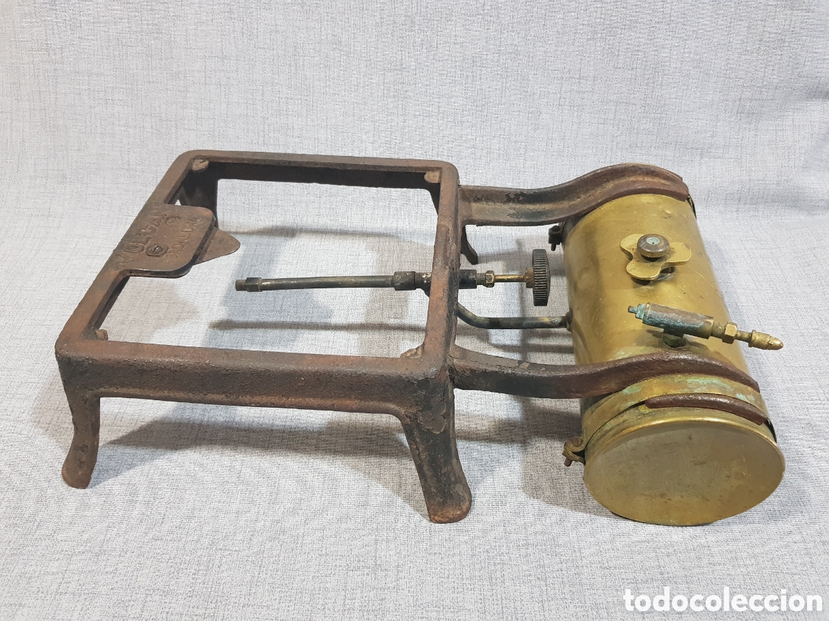 Antig&uuml;edades: ANTIGUO HORNILLO VOLC&Aacute;N BADALONA VINTAGE FOG&Oacute;N COCINA QUEROSENO PETR&Oacute;LEO....