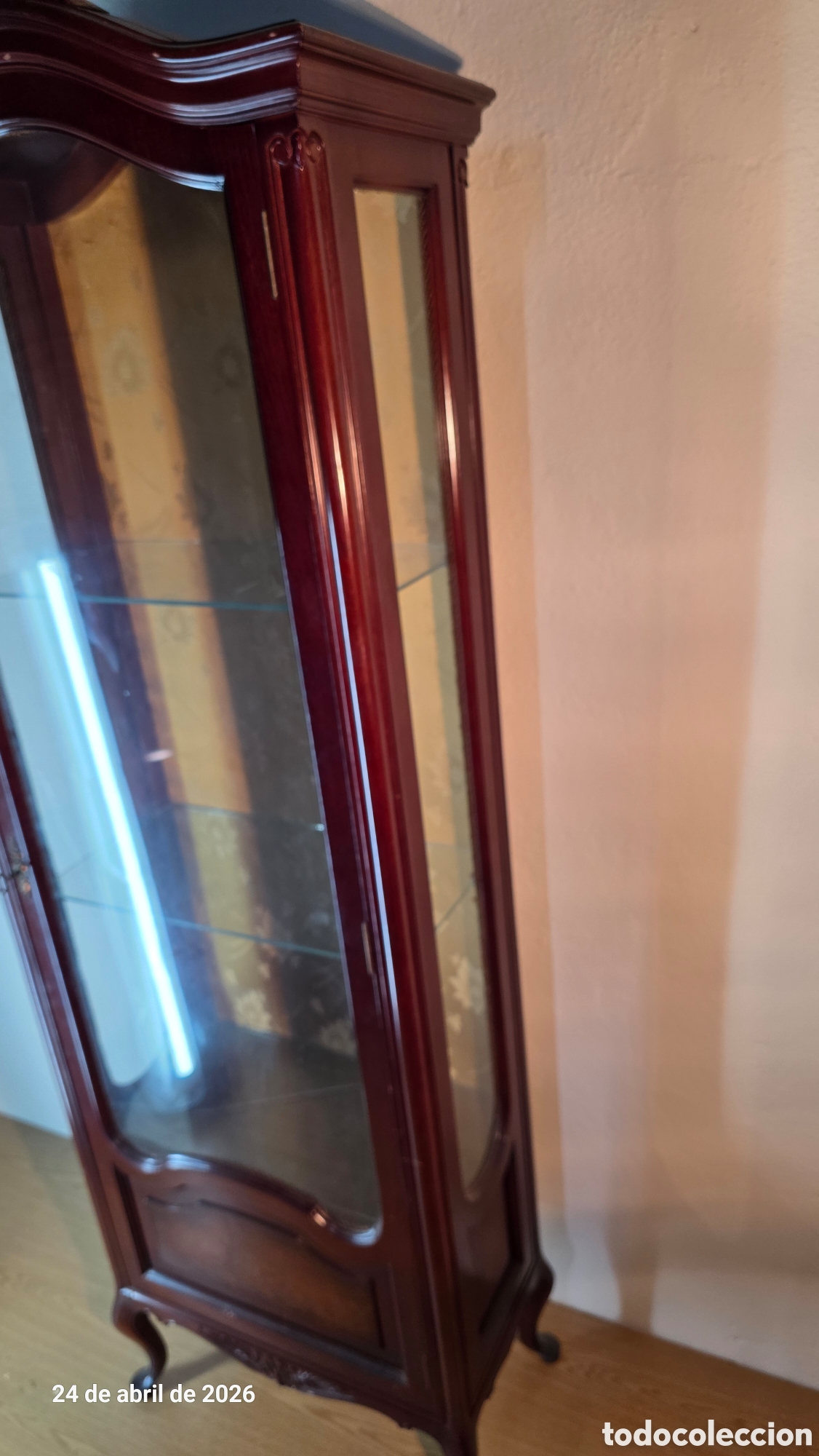 Antig&uuml;edades: Vitrina interior tapizado - Foto 4