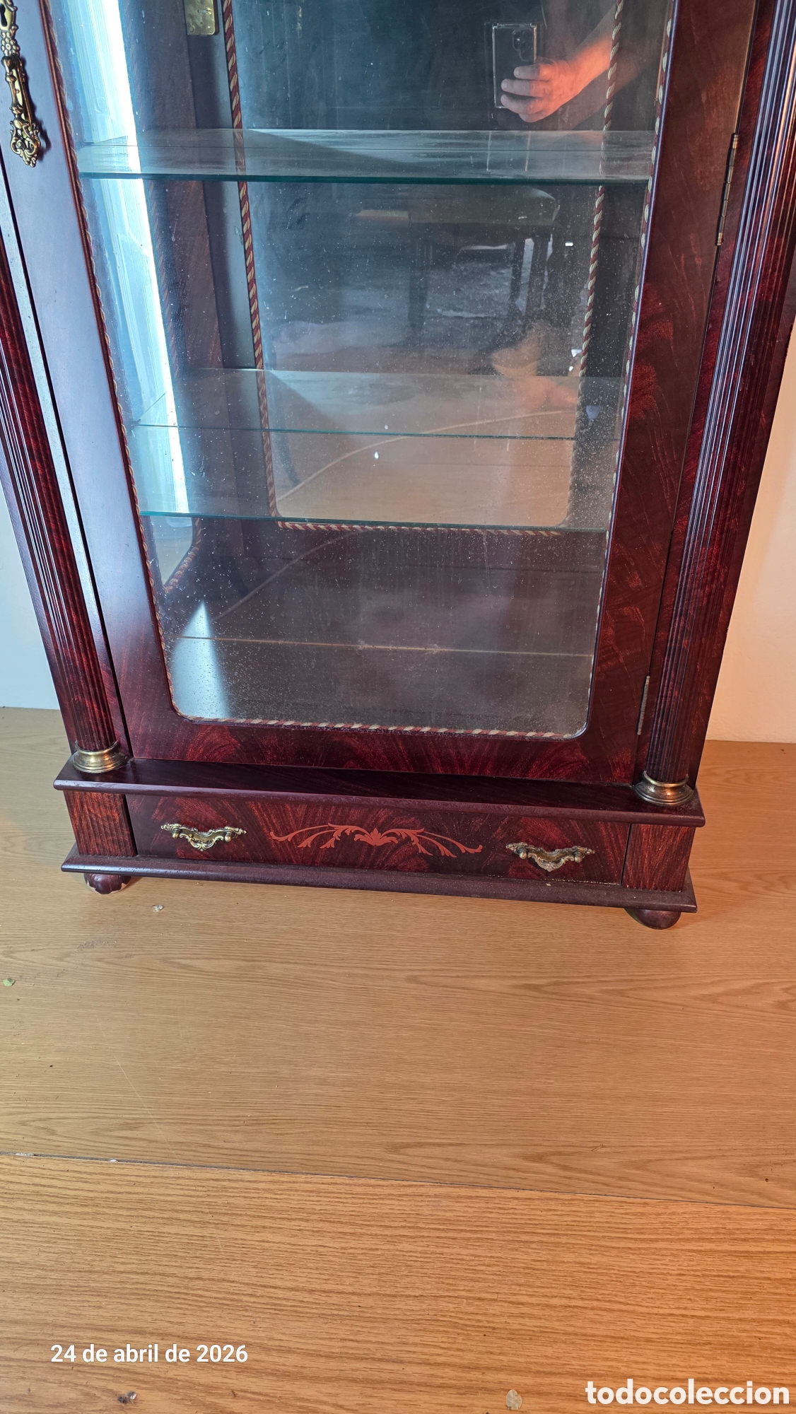Antig&uuml;edades: Vitrina cristal y madera - Foto 2