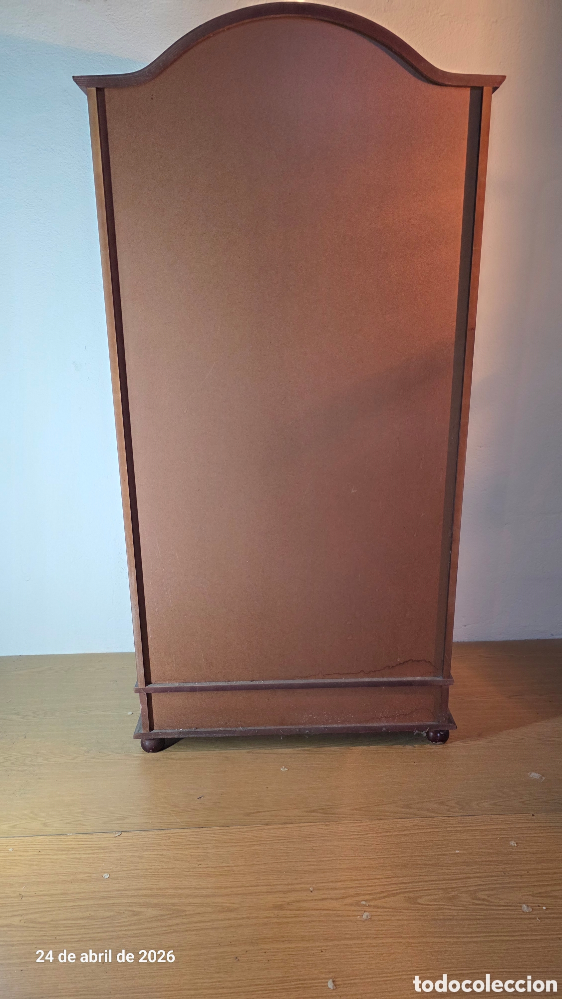 Antig&uuml;edades: Vitrina cristal y madera - Foto 9