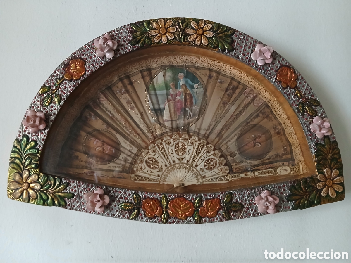 Antig&uuml;edades: Abanico en vitrina (abaniquera) - Foto 1