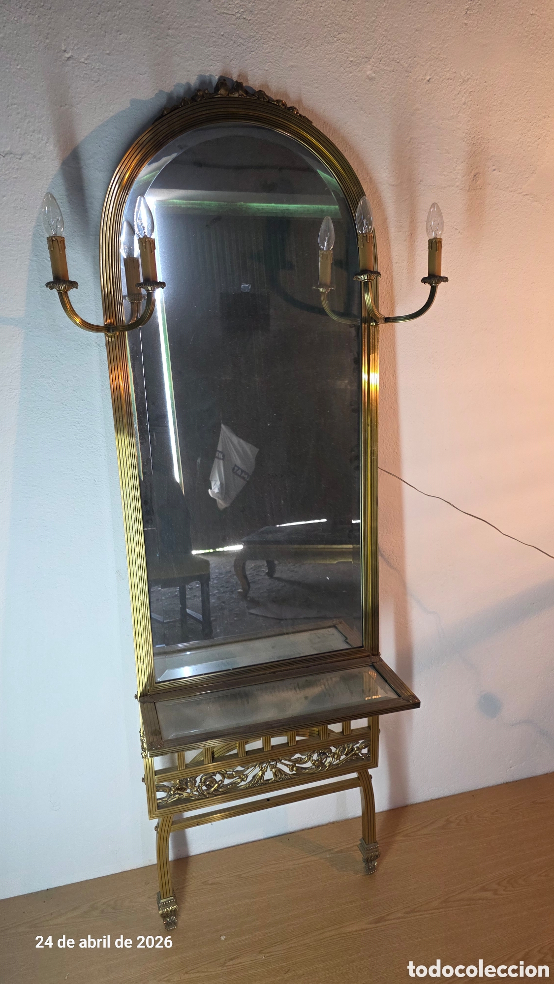 Antig&uuml;edades: Antiguo aparador pasillero antiguo