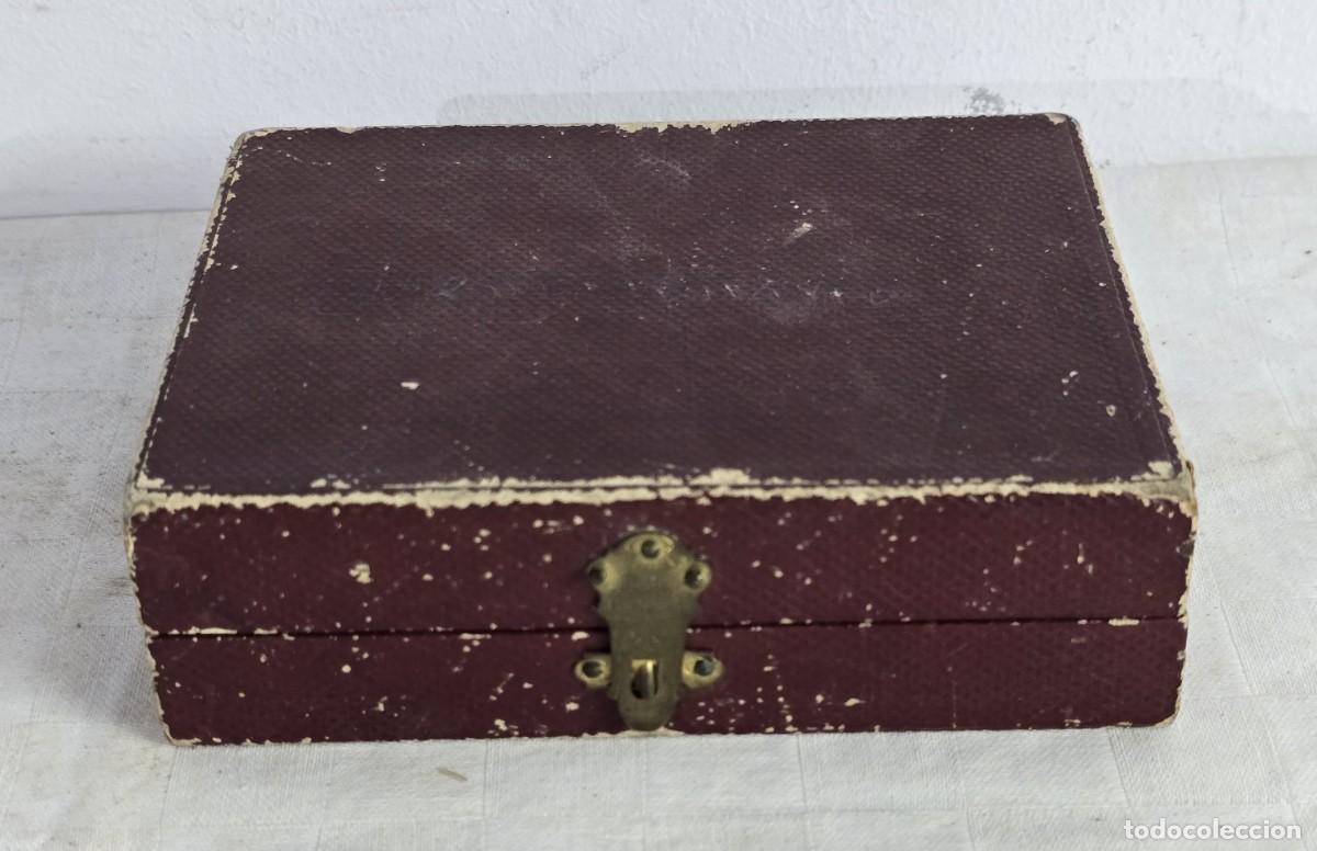 Antig&uuml;edades: Devocionario - El Sagrado Coraz&oacute;n De Jes&uacute;s 1879 - Tapas en Nacar.