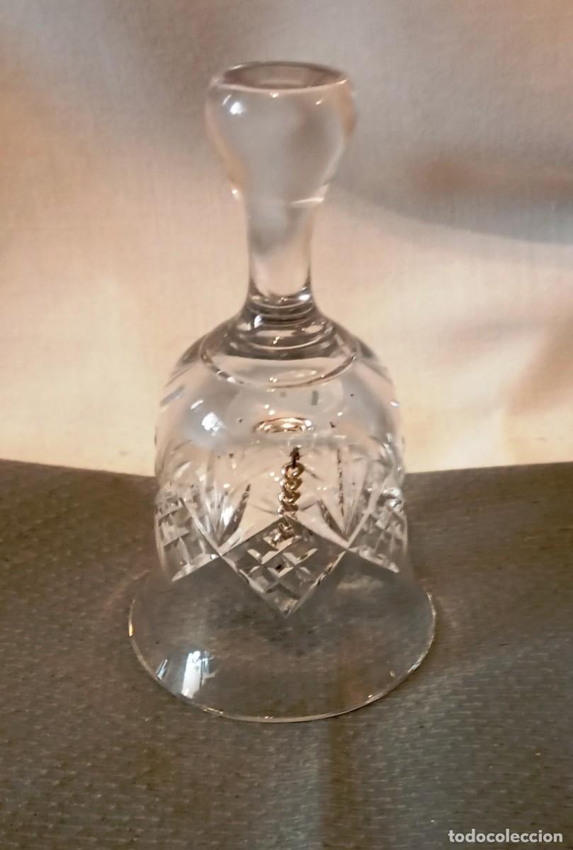 Antig&uuml;edades: Campana de mesa de cristal tallado