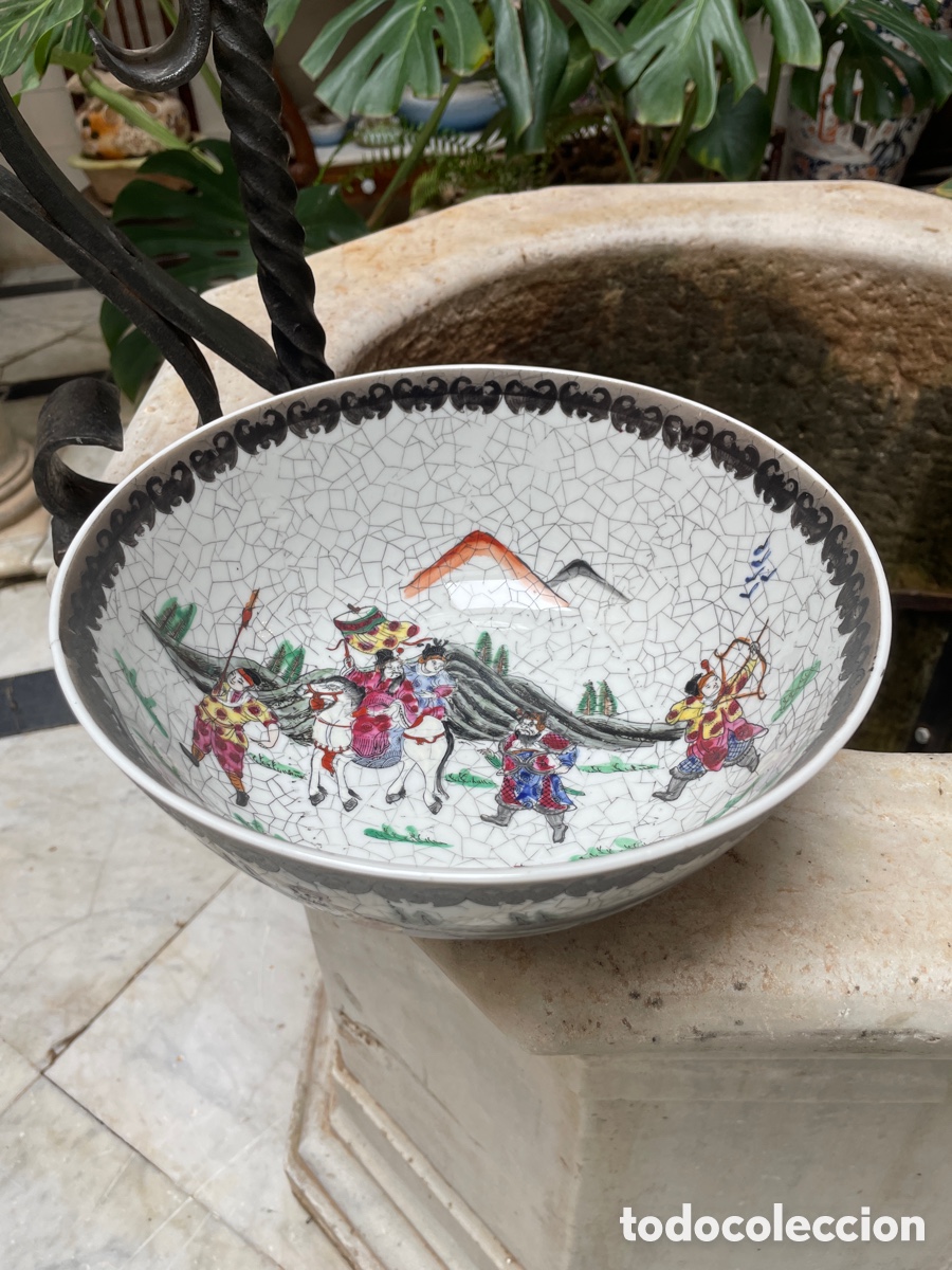 Antig&uuml;edades: Cuenco de porcelana Macao siglo XX