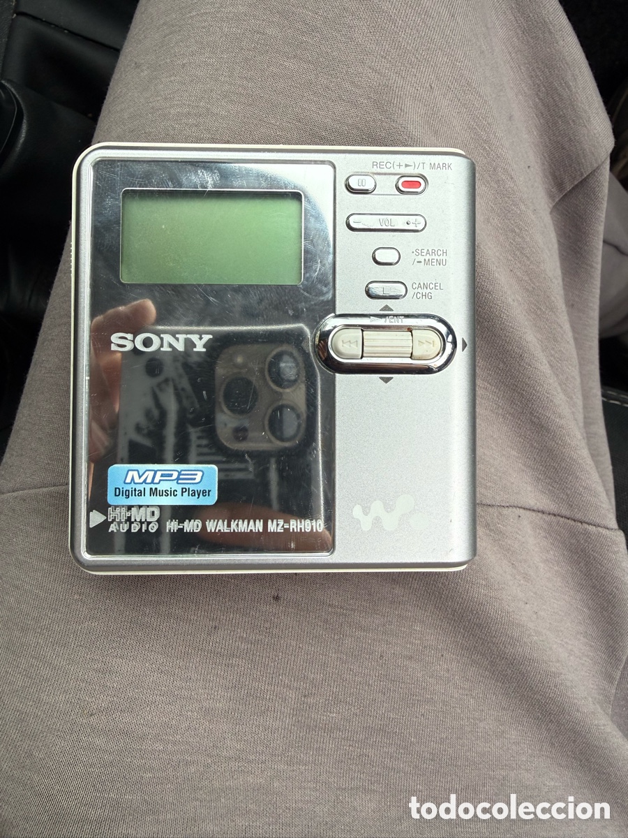 Antig&uuml;edades: reproductor de m&uacute;sica port&aacute;til Sony Hi-MD Walkman MZ-RH010