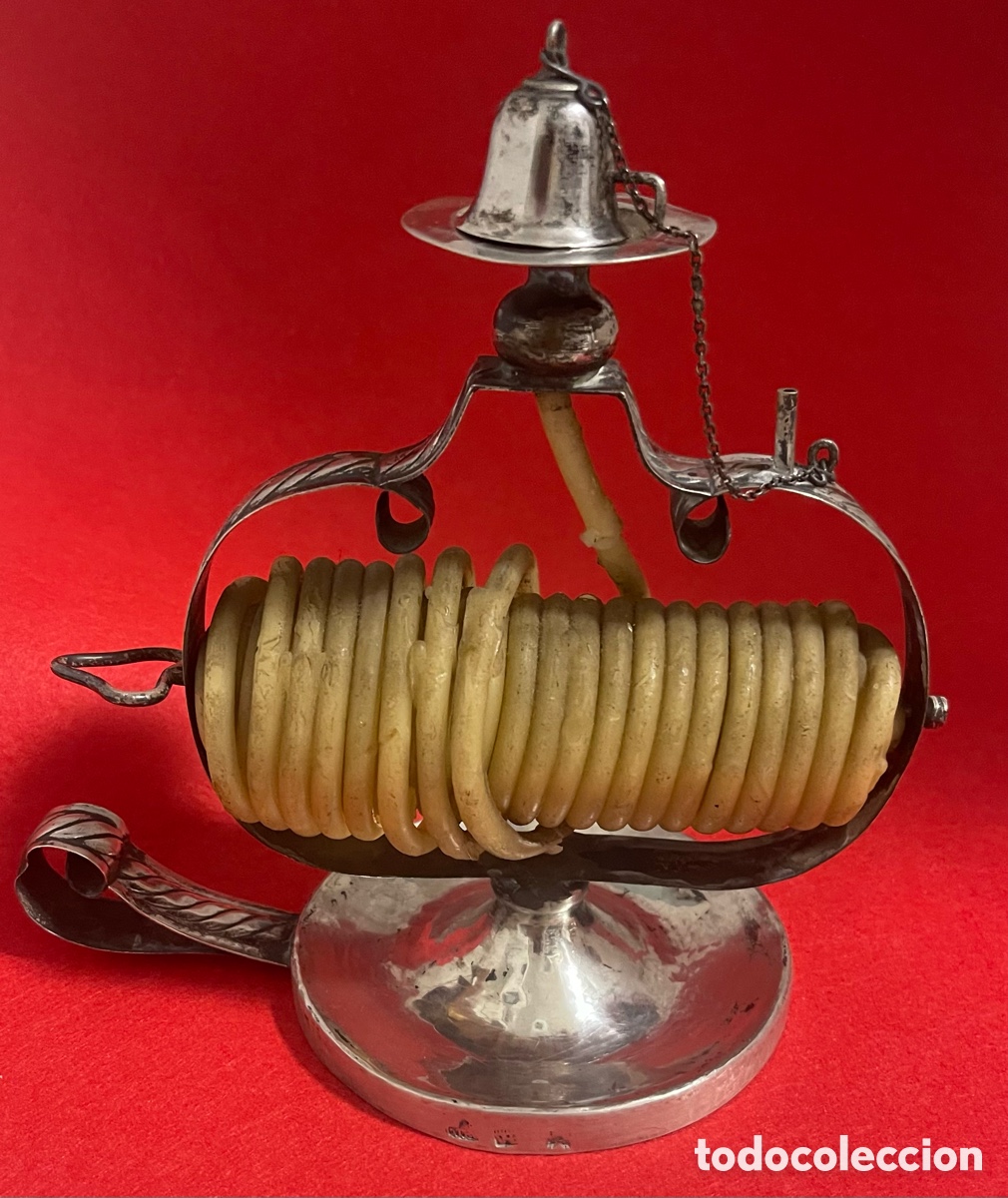 Antig&uuml;edades: Antigua palmatoria en Plata de ley contrastada. Siglo XVIII-XIX