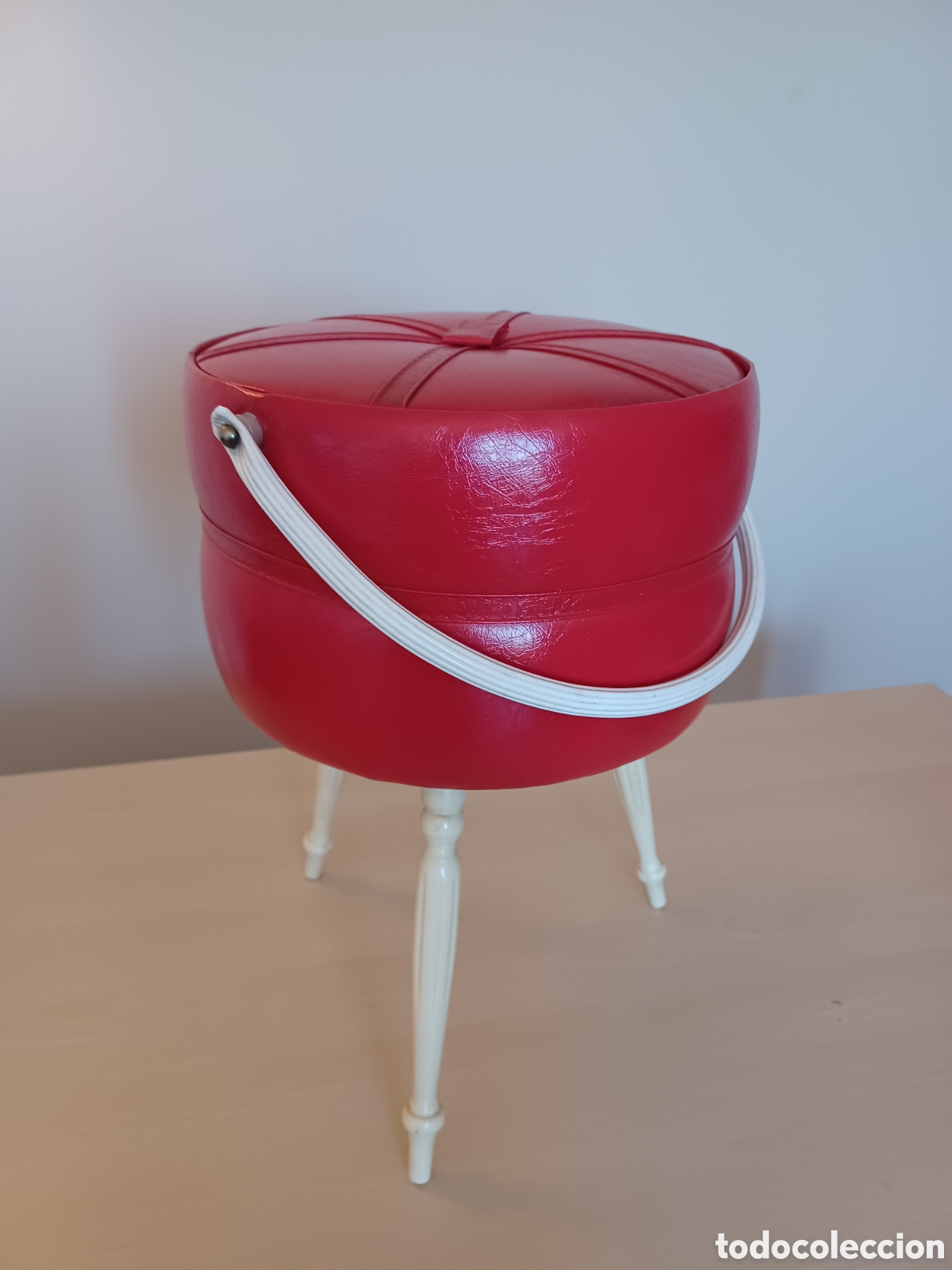 Antig&uuml;edades: Costurero vintage Heller Nr. 910 rojo Space Age a&ntilde;os 70 original completo dise&ntilde;o alem&aacute;n