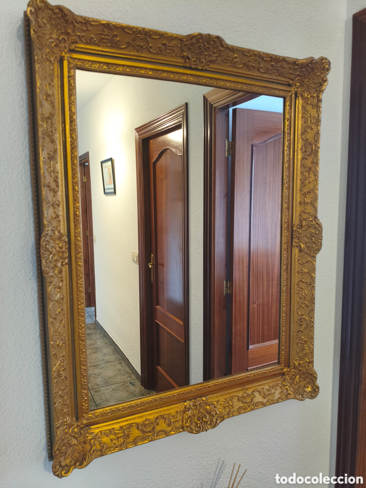 Antig&uuml;edades: Gran Espejo Neobarroco - Madera Tallada y Dorado a la Hoja con Bol - 96x76 cm