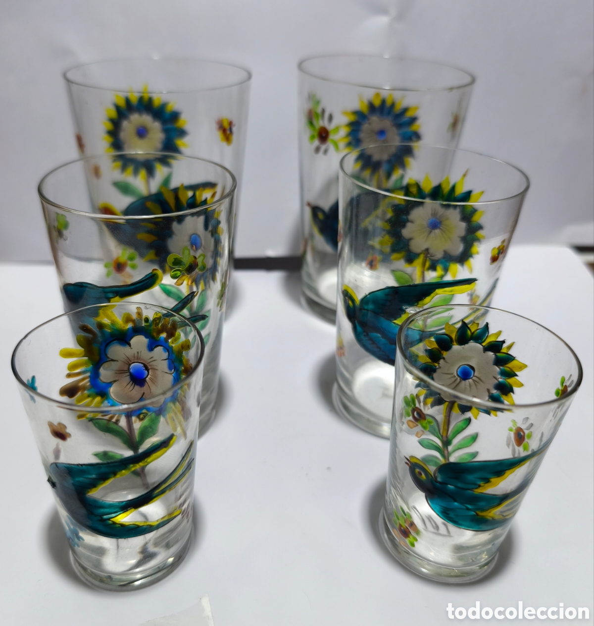 Antig&uuml;edades: LOTE DE 6 VASOS DE VIDRIO ESMALTADOS &rdquo; JOSEP MAR&Iacute;A GOL I CREUS&rdquo;.