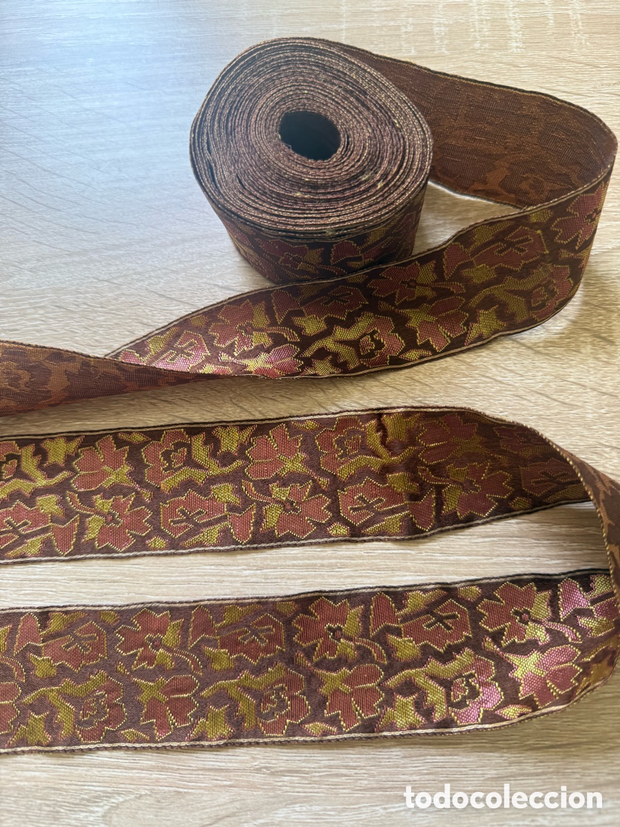 Antig&uuml;edades: Antigua cinta de seda