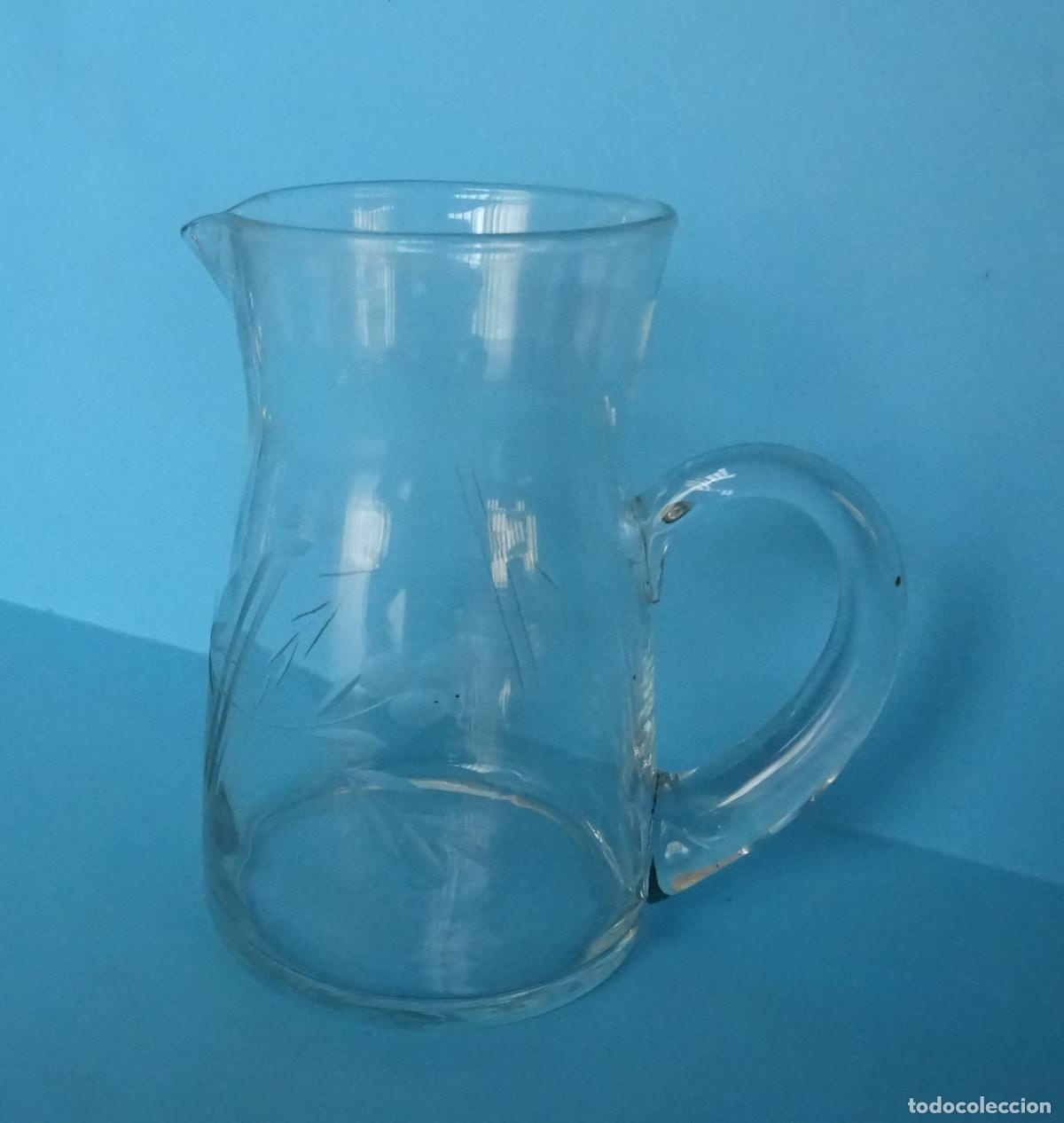 Antig&uuml;edades: PEQUE&Ntilde;A JARRA DE CRISTAL GRABADO Y TALLADO CON MOTIVOS GEOM&Eacute;TRICOS Y FLORALES