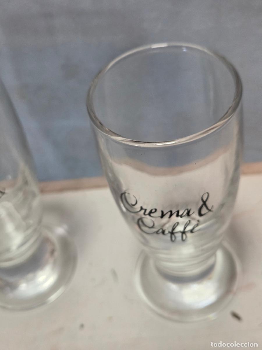 Antig&uuml;edades: 3 vasos de cristal para licor - Foto 2