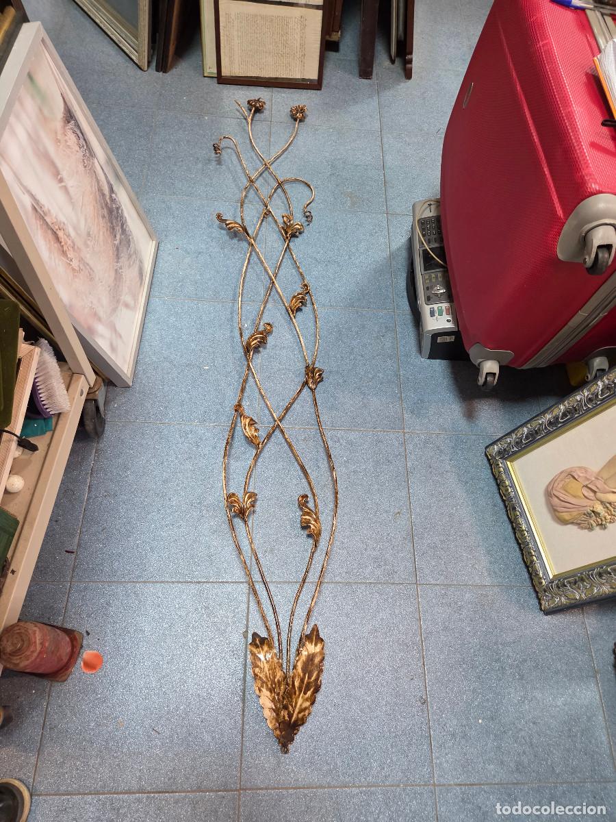 Antig&uuml;edades: decoracion de pared de hierro envejecido