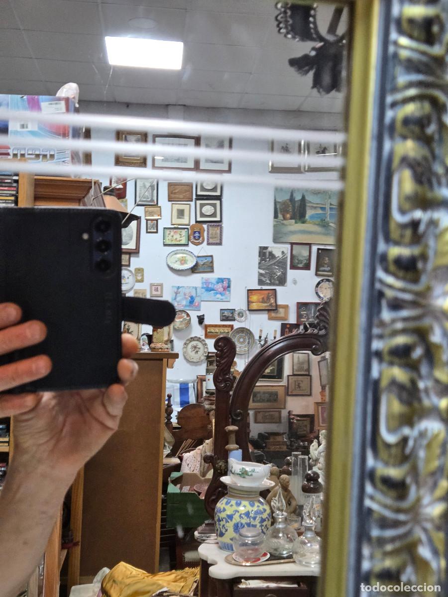 Antig&uuml;edades: espejo de madera tallada - Foto 6