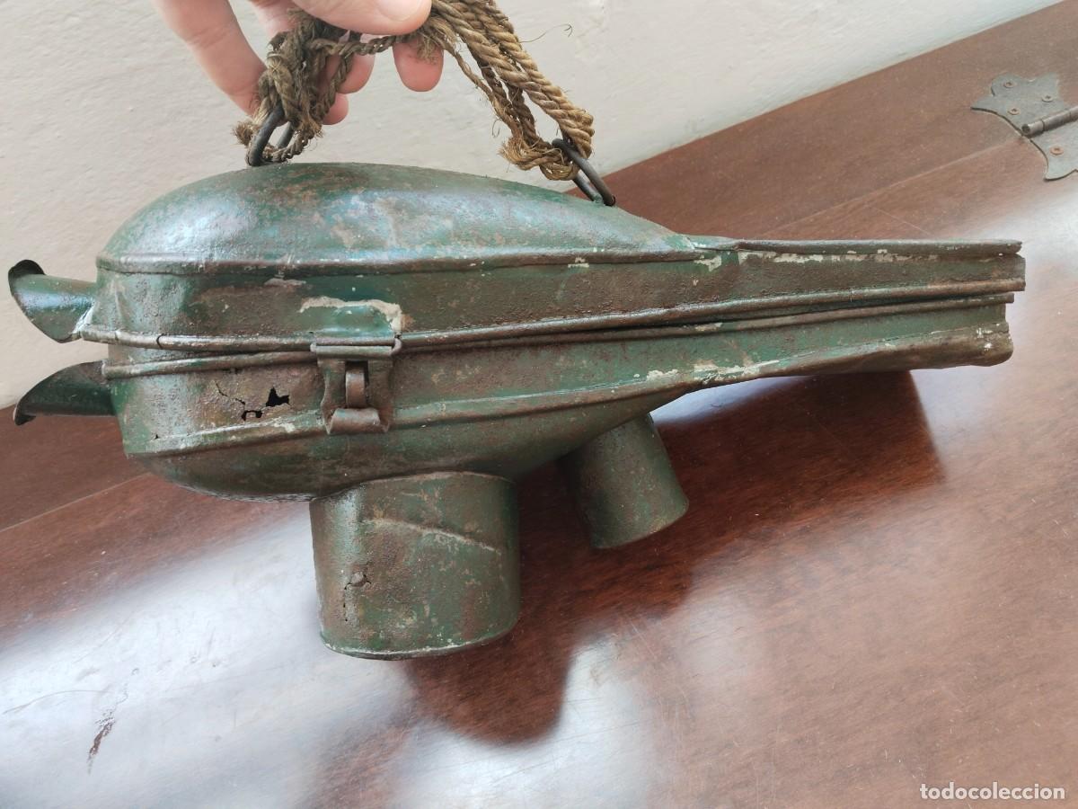 Antig&uuml;edades: Antiguo transport&iacute;n de tropa para palomas. Columbofilia. Portugal.